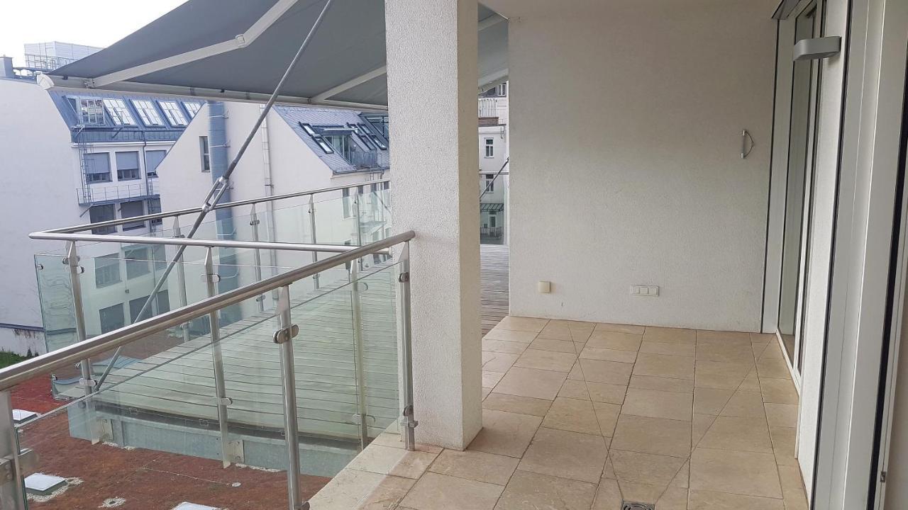 Loft #11 Mit Grosser Loggia Und Terrasse Wien Eksteriør billede
